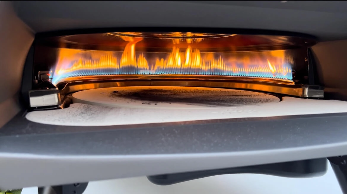 Witt ETNA Rotante Gas-Pizzaofen mit rotierendem Pizzastein, graphite 9,2 kW
