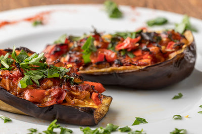 Gegrillte gefüllte Auberginen – Vegetarisches Grillrezept