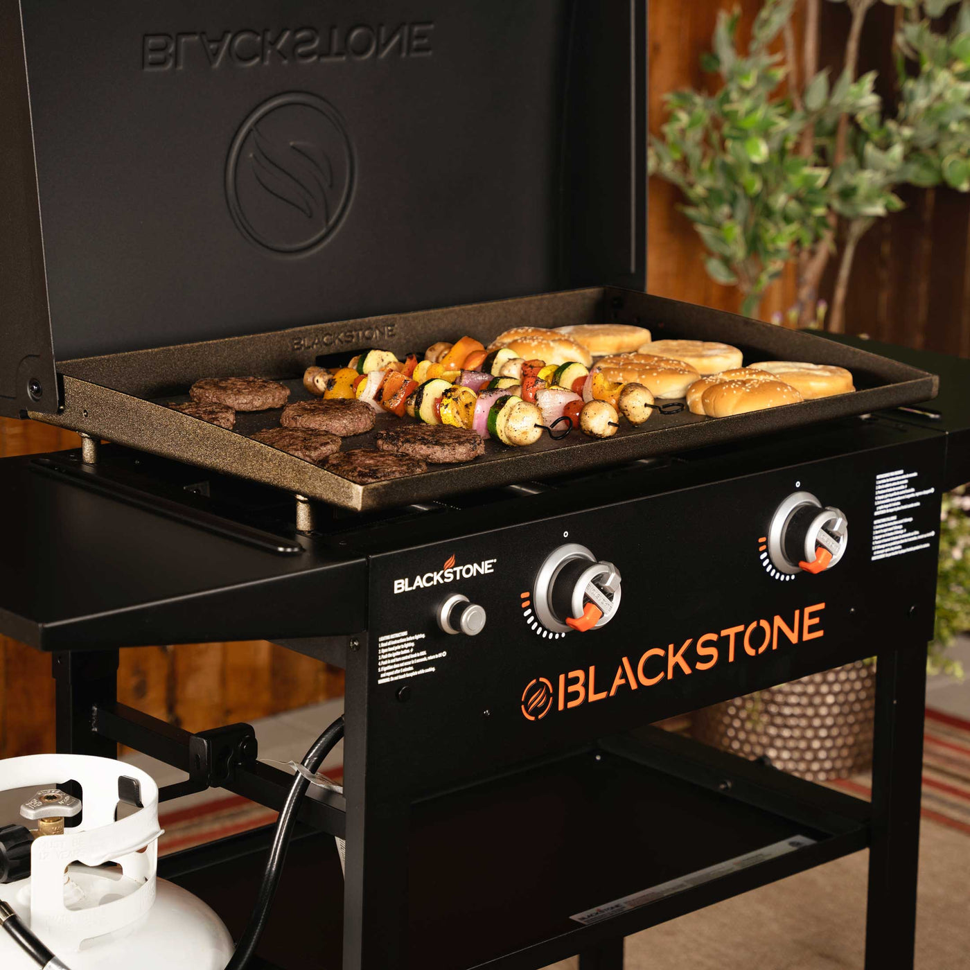 Blackstone 28" Griddle Grillstation 10 kW mit 2 Brennern - 2 Ausführungen