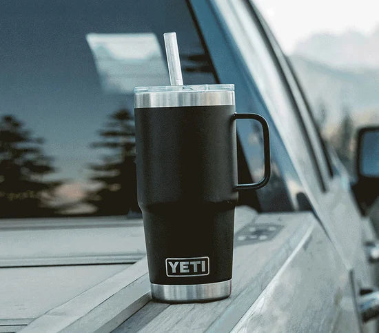 Yeti Rambler 25 OZ (710ml) Trinkbecher mit Trinkhalmdeckel, tropical pink