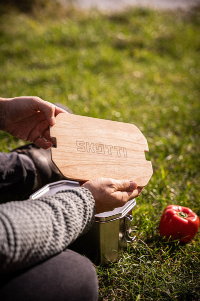 SKOTTI PLANK Schneidebrett für Boks