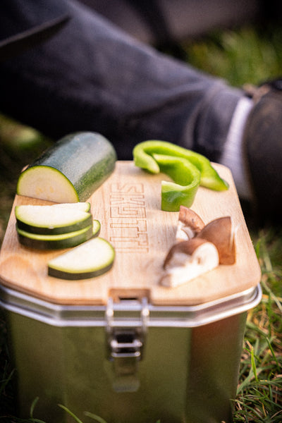 SKOTTI PLANK Schneidebrett für Boks