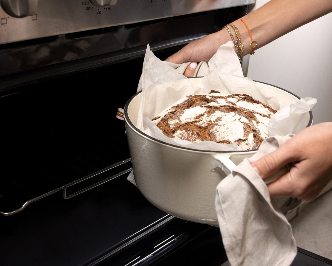 Olavson Gusseisen Bräter 24 cm, rund