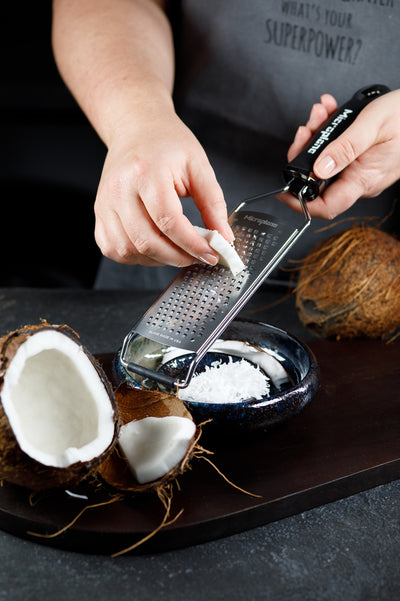 Microplane Gourmet Serie - grobe Reibe, schwarz