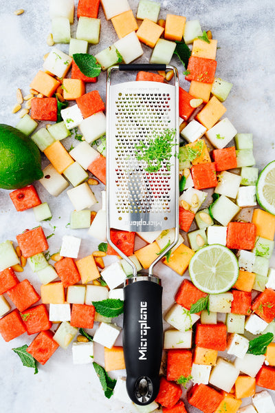 Microplane Gourmet Serie - feine Reibe, schwarz