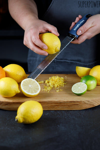Microplane Premium Classic Zester-Reibe, verschiedene Farben