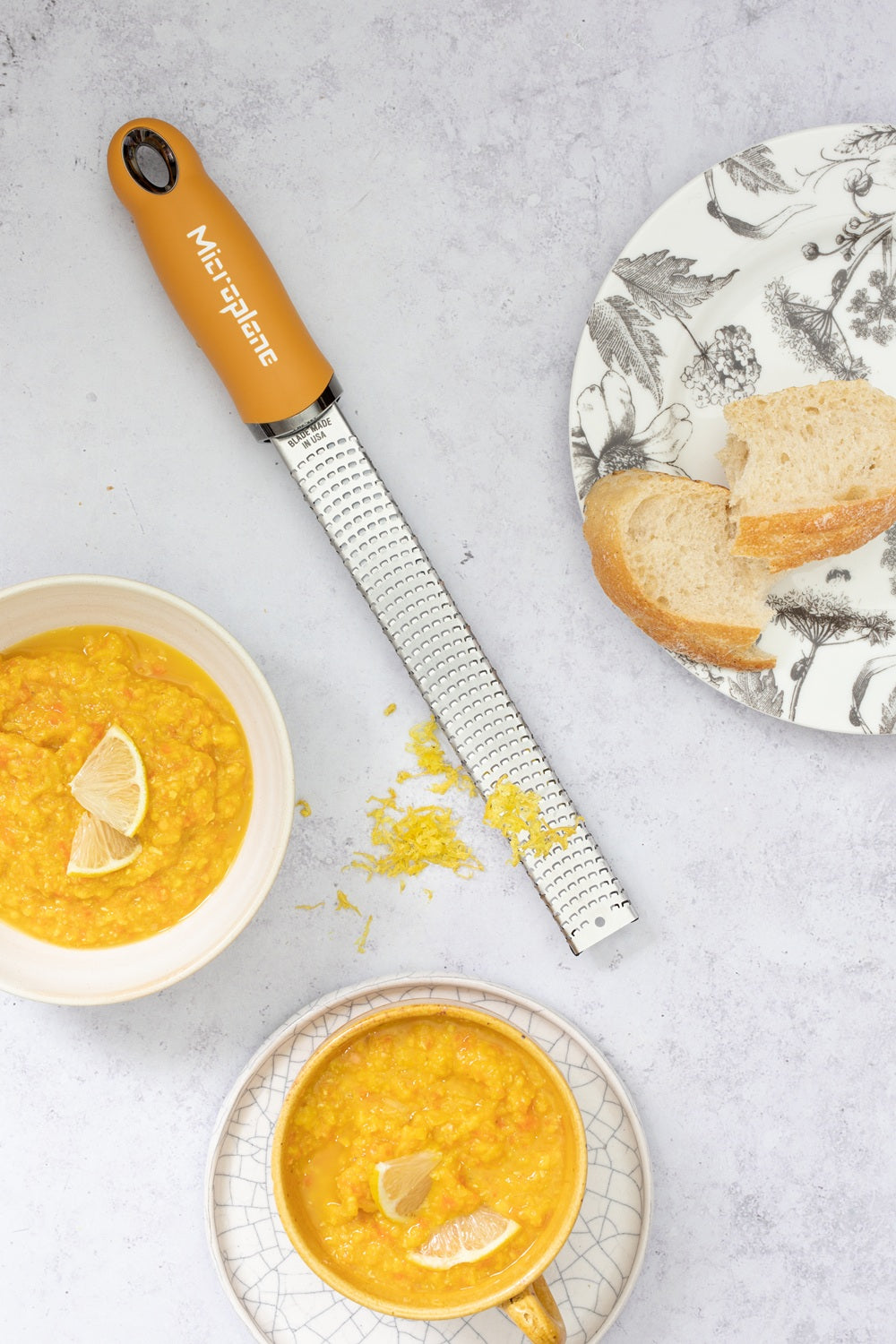 Microplane Premium Classic Zester-Reibe, verschiedene Farben