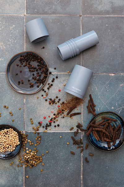 Microplane Gewürzmühle 2in1, verschiedene Farben