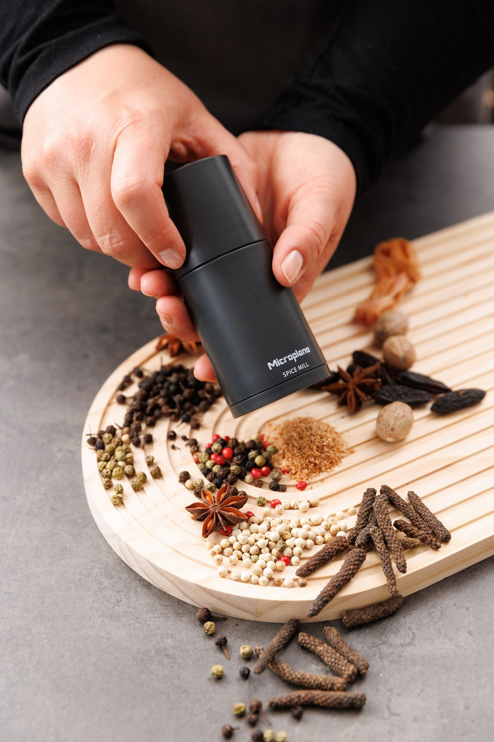 Microplane Gewürzmühle 2in1, verschiedene Farben