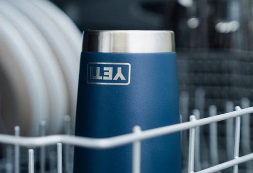 Yeti Rambler 20 Oz (591 ml) stapelbarer Becher, Wild Vine Red