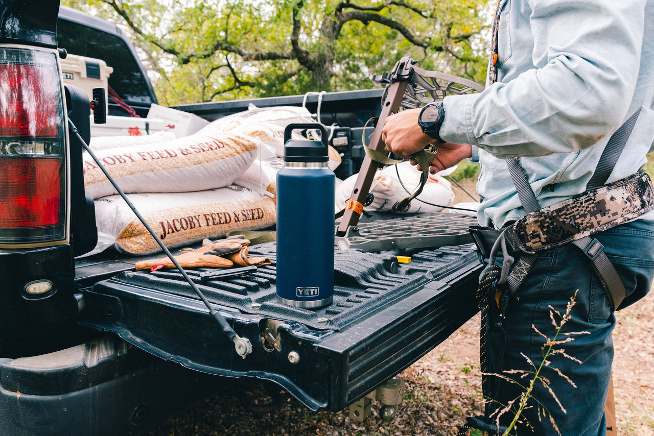 YETI Rambler Water Bottle with Chug Cap, Navy, 46 oz D&B Supply